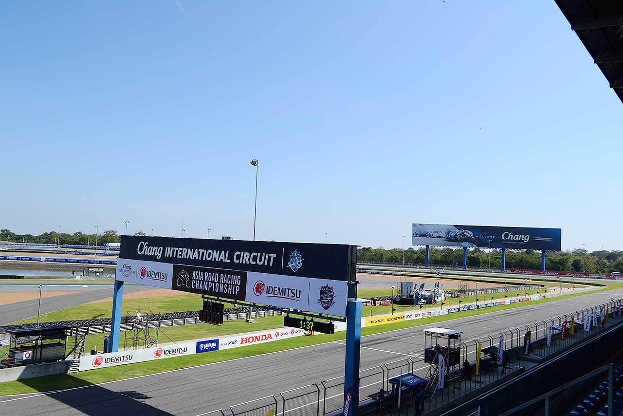 アジアロードレース選手権で展開するクシタニのレーシングサービス。現場で得られるフィードバックとは