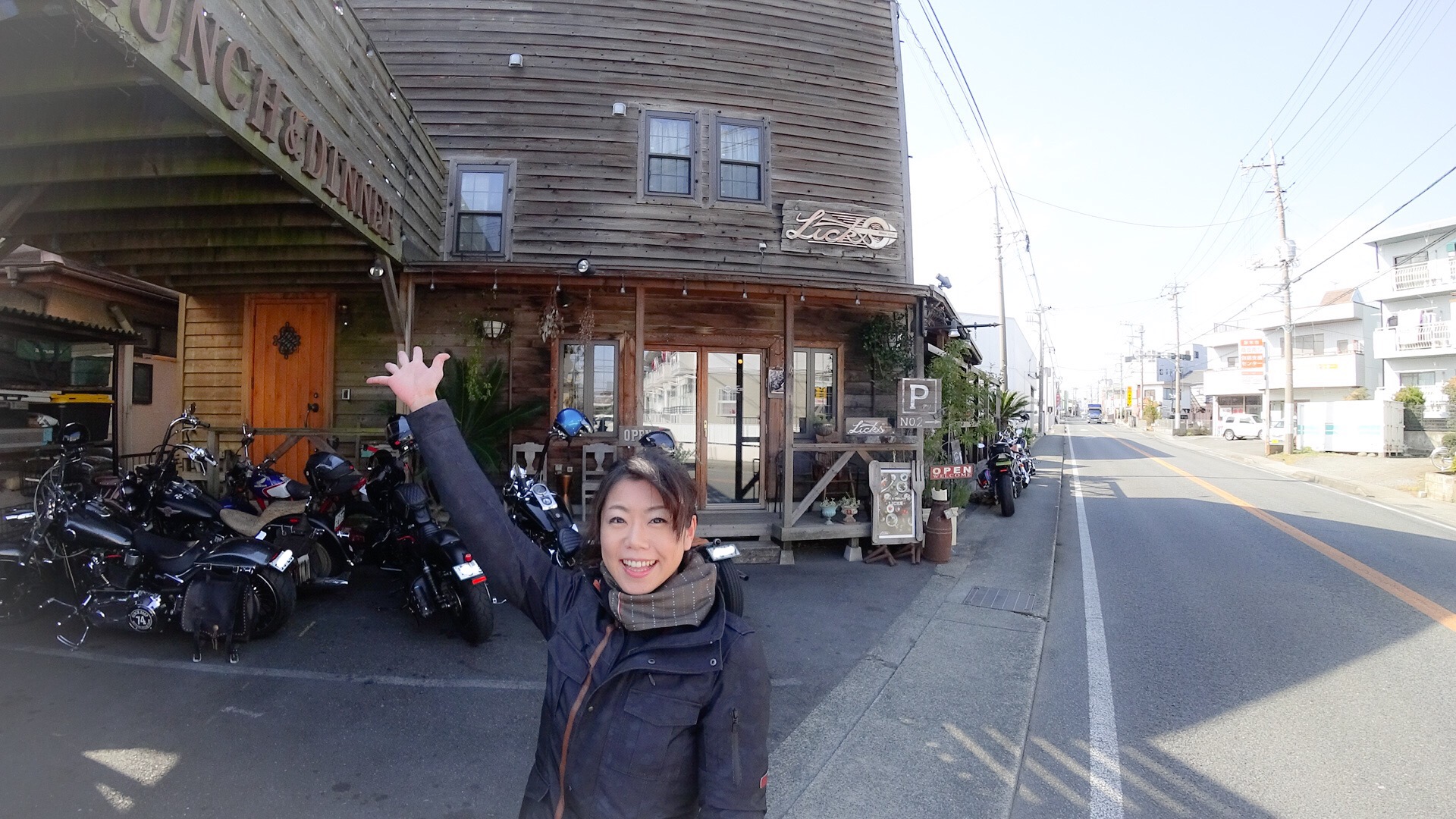 ライダーズカフェ「Grill&Cafe,Bar LICKS」（神奈川県厚木市）