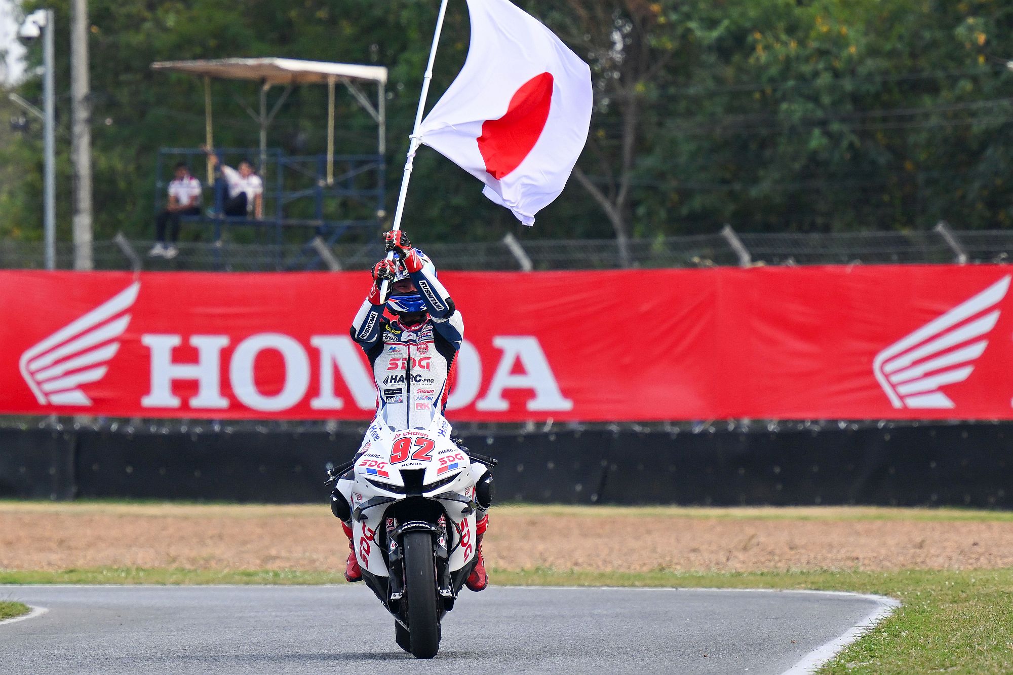 アジア選手権制覇の國井勇輝、Moto2世界選手権へ挑戦！ | KUSHITANI LOGS