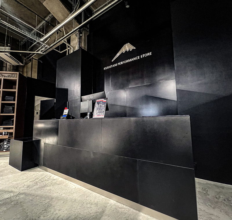 PERFORMANCE STORE OSAKA